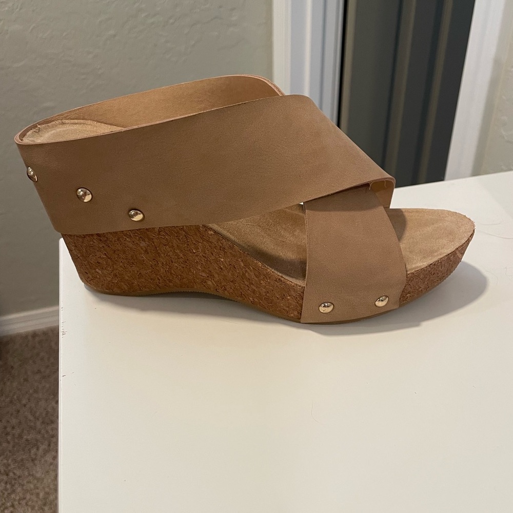 Wedge heel